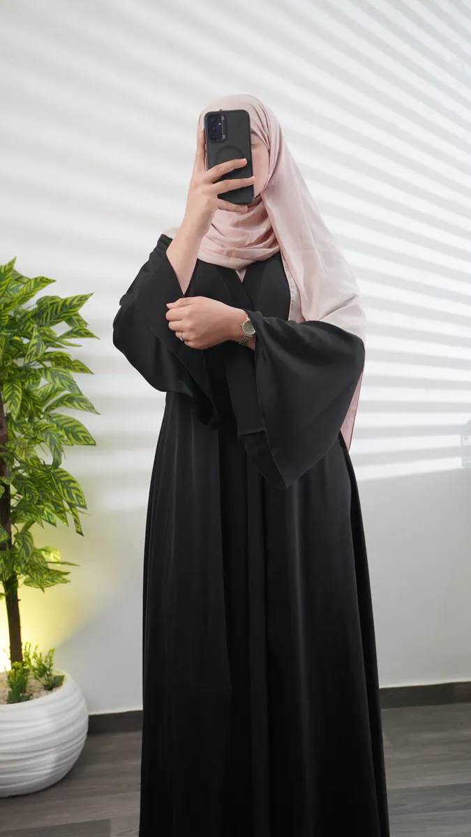 عباية بسيطة